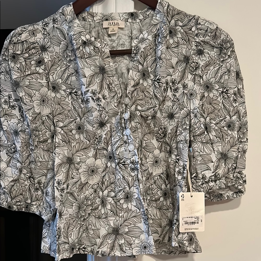 a.n.a Gray and White Ruffled Notched Collar Blouse